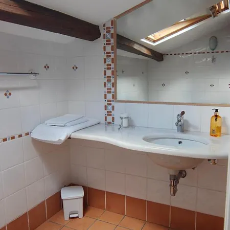 Tra Mare E Collina Apartment *