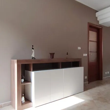 Tra Mare E Collina Apartment