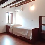 Tra Mare E Collina 아파트 *