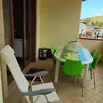 Tra Mare E Collina Condro