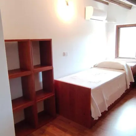 Tra Mare E Collina Condro