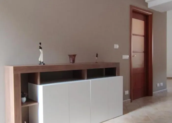 Tra Mare E Collina Condro